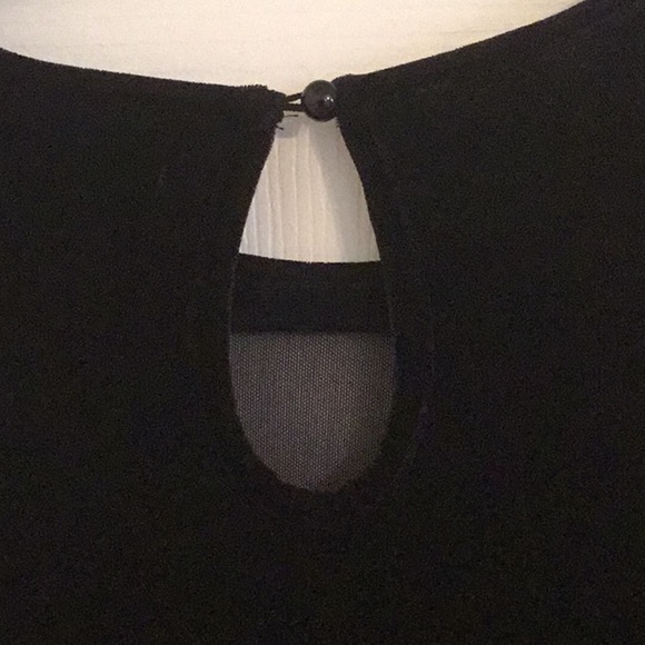 New Sourpuss Black Velvet Long Sleeve Dress With Mesh V Neck - Picture 6 of 7